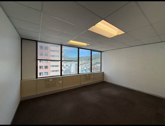 676.90M² OFFICE TO LET IN CAPE TOWN CITY CENTRE